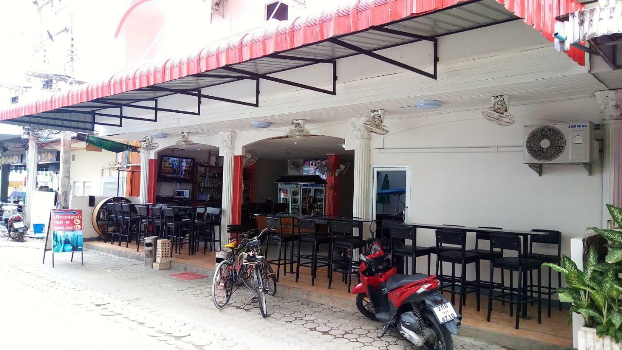 D.D. Inn Beach Guesthouse Pattaya Bagian luar foto